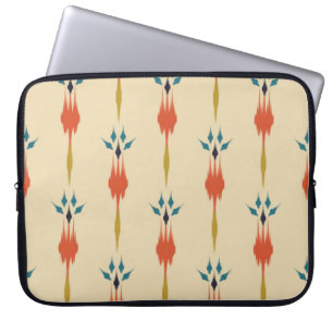 Schöne ethnisch abstrakte Kunst des Ikat Laptopschutzhülle