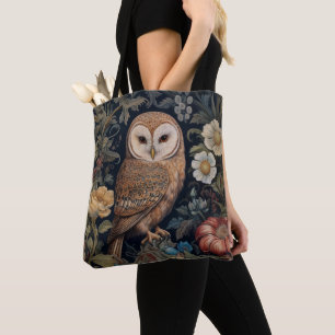 Schöne Eule im Garten im Jugendstil Tasche