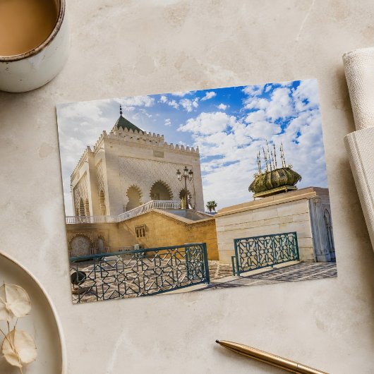 Schöne farbenfrohe Rabat-Architektur Postkarte