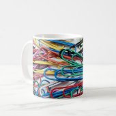Schöne farbige Büroklammern Kaffeetasse (Vorderseite Links)