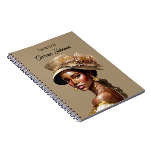 Schöne Farbweibchen in Vintagem Hut Notizblock (Rechte Seite)