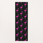 Schöne Flamingos auf schwarz Yogamatte (Vorderseite)