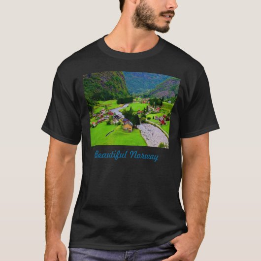 Schöne Fluss-Stadt T-Shirt (Vorderseite)