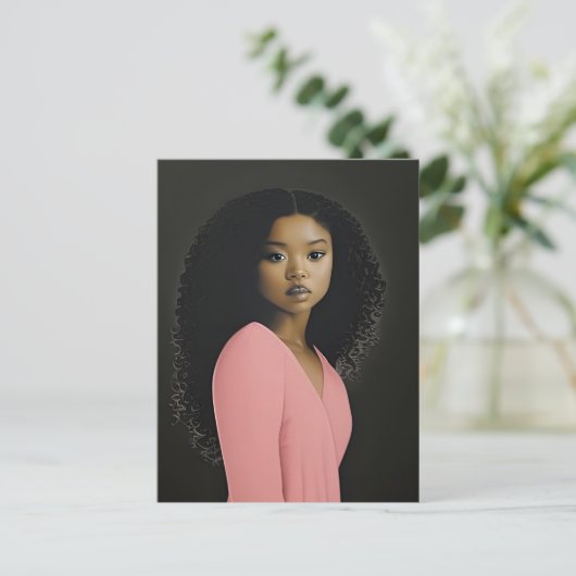 Schöne Frau in Rosa verkleidet Postkarte (Stehend Vorderseite)