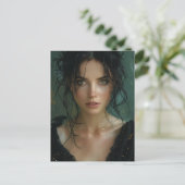 Schöne Frau in Schwarz Postkarte (Stehend Vorderseite)