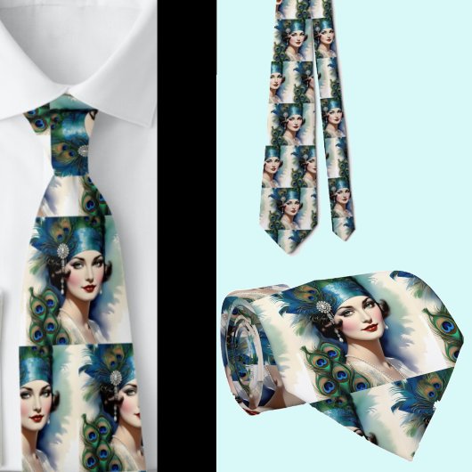 Schöne Frau mit Peacock Feathers Neck Tie Krawatte