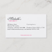 Schöne Frau mit rosa Ohrringe und Branding Visitenkarte (Rückseite)