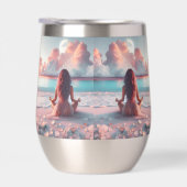 Schöne Frauen meditieren auf Beach Blank (Rechts)