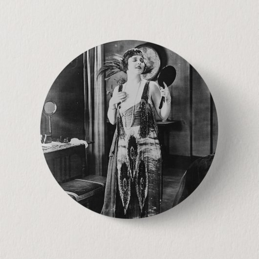 Schöne Frauen-Prallplatten-Kleiderzwanziger jahre Button (Vorderseite)