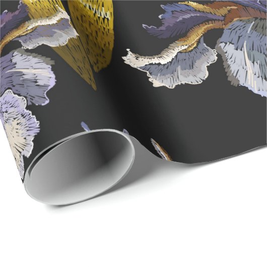 Schöne Frühlingsreize Stickerei nahtlos Patter Geschenkpapier (Rolleneckpunkt)