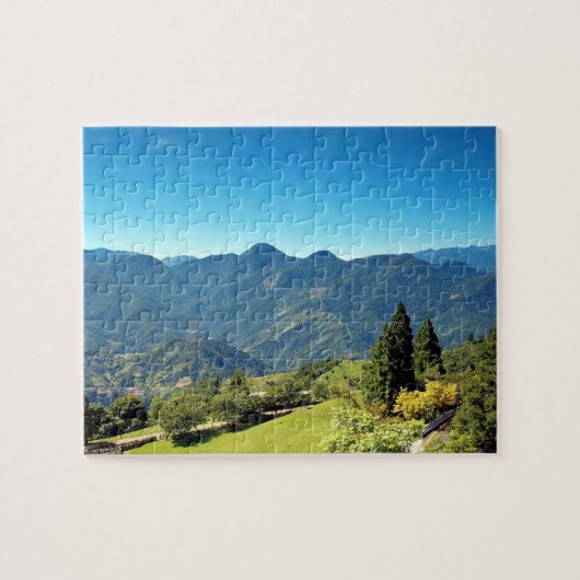 Schöne Gebirgslandschaft in Taiwan Puzzle (Horizontal)