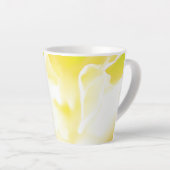 Schöne gelbe Blume Print Latte Tasse (Rechte Ecke)