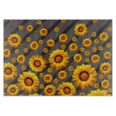 Schöne gelbe Blumen auf grauen, schwarzen Streifen Schneidebrett (Vorderseite)