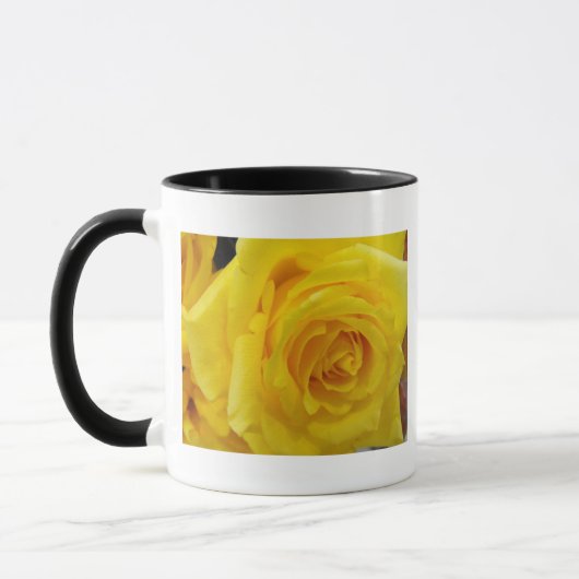 schöne gelbe Blumenfotografie Tasse (Links)