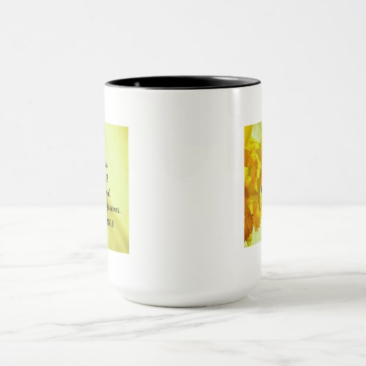 Schöne gelbe Daffodils 15 oz Tasse Scripture (Zentrum)