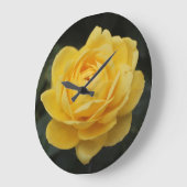 Schöne gelbe Rose Große Wanduhr (Winkel)