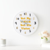 Schöne goldene Uhr (Zuhause)