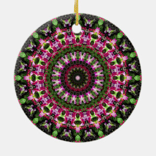 Schöne Grüne und Magenta Floral Mandala Art Keramik Ornament