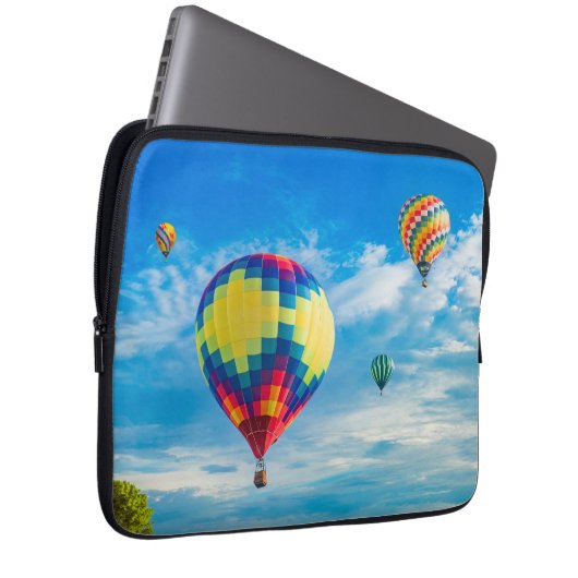 Schöne Heißluftballons Laptopschutzhülle (Vorne Rechts)