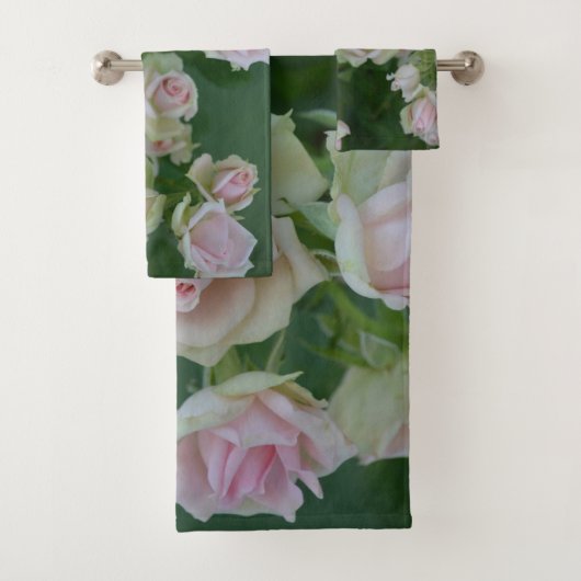 Schöne hellrosa Rose Badhandtuch Set (Insitu)
