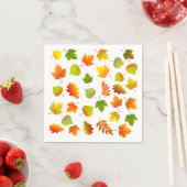 Schöne Herbstblätter auf Weiß Serviette (Beispiel)