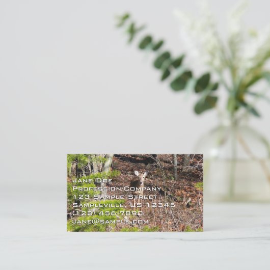 Schöne Hirsche in der Waldnaturfotografie Visitenkarte (Stehend Vorderseite)