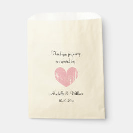 Schöne Hochzeitsfeier mit Vintagem Herz für Tasche Geschenktütchen