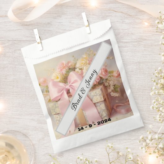 Schöne Hochzeitsstimmung mit Blume Geschenktütchen (Ausgeschnitten)