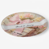 Schöne Hochzeitsstimmung mit Blume Pappteller (Schrägansicht)