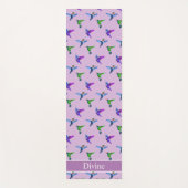 Schöne Hummingbirds auf Violet Yogamatte (Vorderseite)