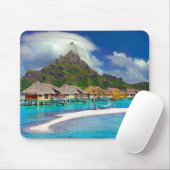 Schöne Hütten am Wasser in Bora Bora Mousepad (Mit Mouse)