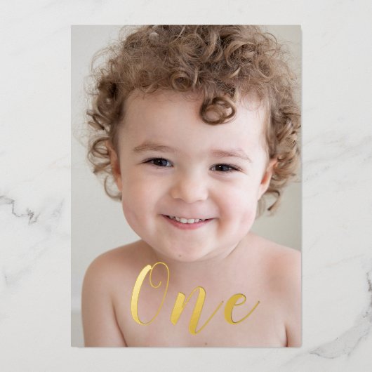 Schöne Jungs 1. Geburtstag Party Foto & Gold Folieneinladung (Vorderseite)