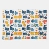 Schöne Kawaii Katzen, spielen mit weißem Spielzeug Geschirrtuch (Horizontal)