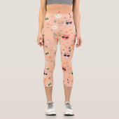 Schöne Kawaii-Sonnenbrille in Pastel Peach Capri Leggings (Vorderseite)