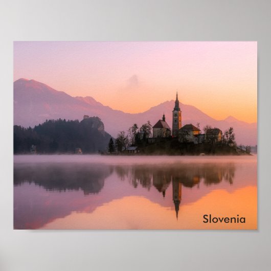 Schöne Kirche auf Insel Bled-See Slowenien Poster (Vorne)