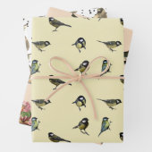 Schöne kleine Vögel Weiße Pfirsichbeige Geschenkpapier Set (Beispiel)
