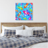 Schöne Koi Fish Pond Wrapped Canvas Leinwanddruck (Insitu (Schlafzimmer))