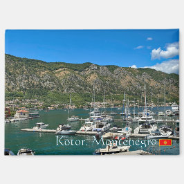Schöne Kotor Bay in Montenegro Magnet