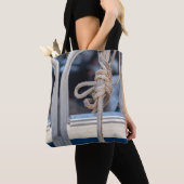 Schöne Kunst: Die Kunst des Knotens Tasche (Von Nahem)