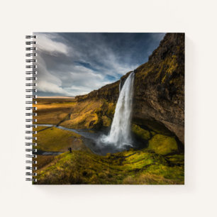 Schöne Landschaft Aussicht auf Seljalandsfoss Notizblock