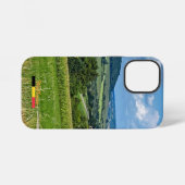 Schöne Landschaft in Wallonien, Reise iPhone Hülle (Rückseite (Horizontal))