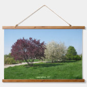 Schöne Landschaft mit Bäumen Wandteppich Mit Holzrahmen (Vorne)