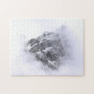 Schöne Landschaft mit schneebedeckten Bergen Puzzle