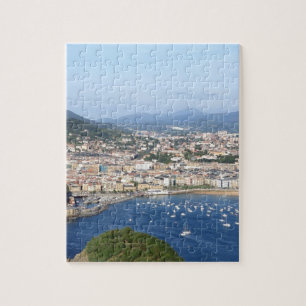 Schöne landschaftliche Küste von San Sebastian Puzzle