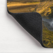 Schöne Landschaftsansicht von Seljalandsfoss Mousepad (Ecke)