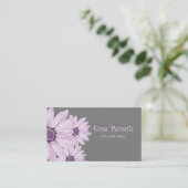 Schöne Lavender Daisis auf der Grauen Visitenkarte (Stehend Vorderseite)