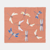 Schöne Libellen im Flight auf Terra Cotta Fleecedecke (Vorderseite (Horizontal))