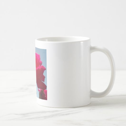 Schöne, liebevolle Rose Rot gegen Blau Kaffeetasse (Rechts)