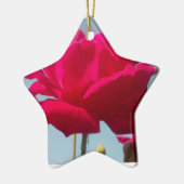 Schöne, liebevolle Rose Rot gegen Blau Keramik Ornament (Links)