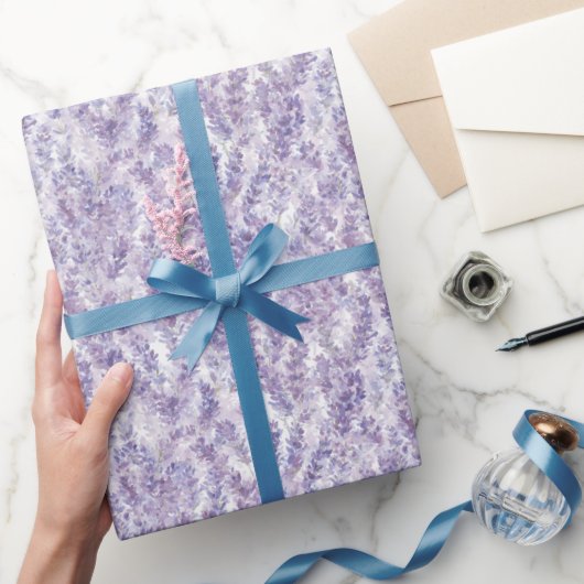 Schöne lila Blumen Geburtstag Geschenkpapier (Schenken)